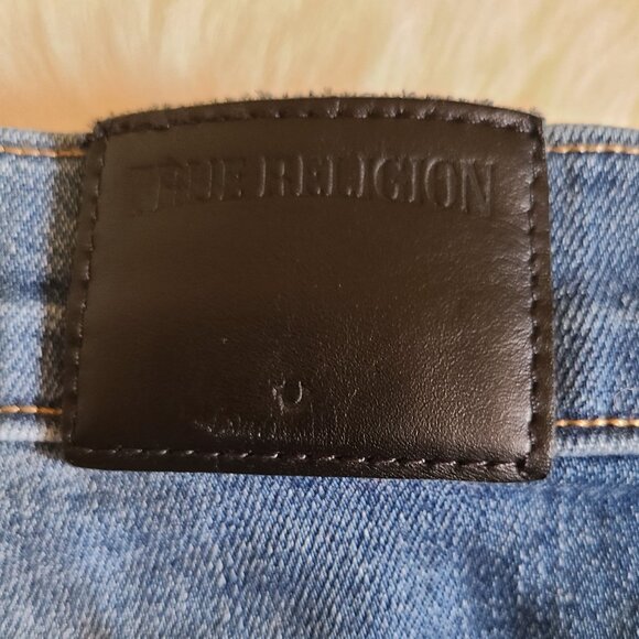 True Religion Extra Long Zipper Shorts - Picture 5 of 6